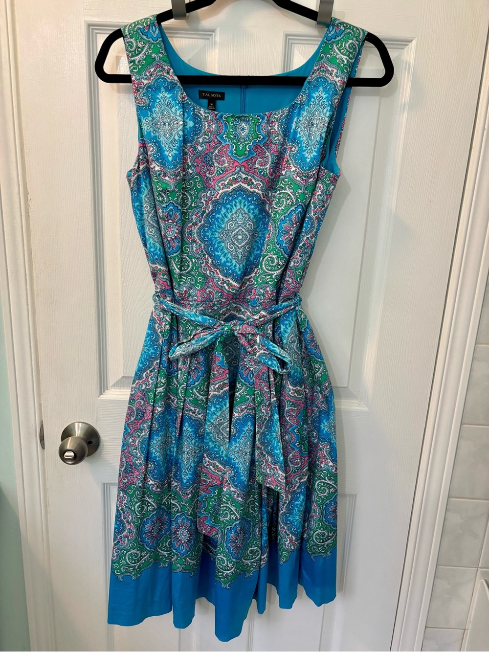 Talbots Blue Green Pink Paisley Sleeveless Midi Dress with Belt